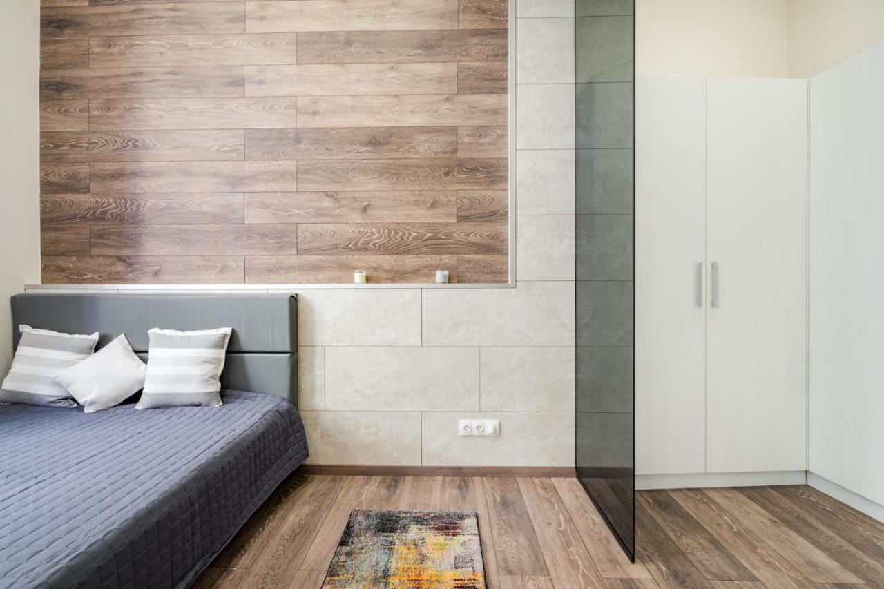 Chic Comfort Suite For 6 By Oktogon 布达佩斯 外观 照片